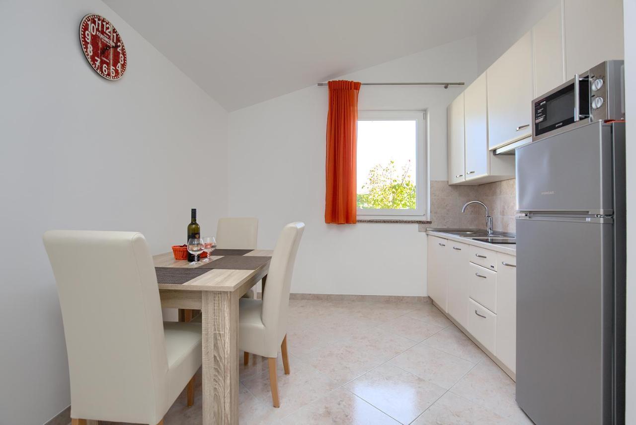 Apartments Orange Медулин Экстерьер фото