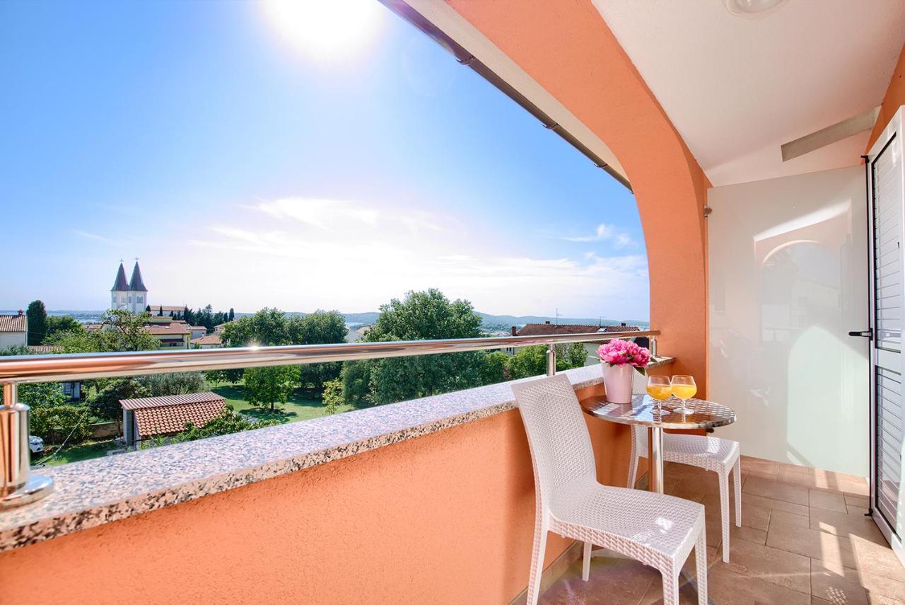 Apartments Orange Медулин Экстерьер фото