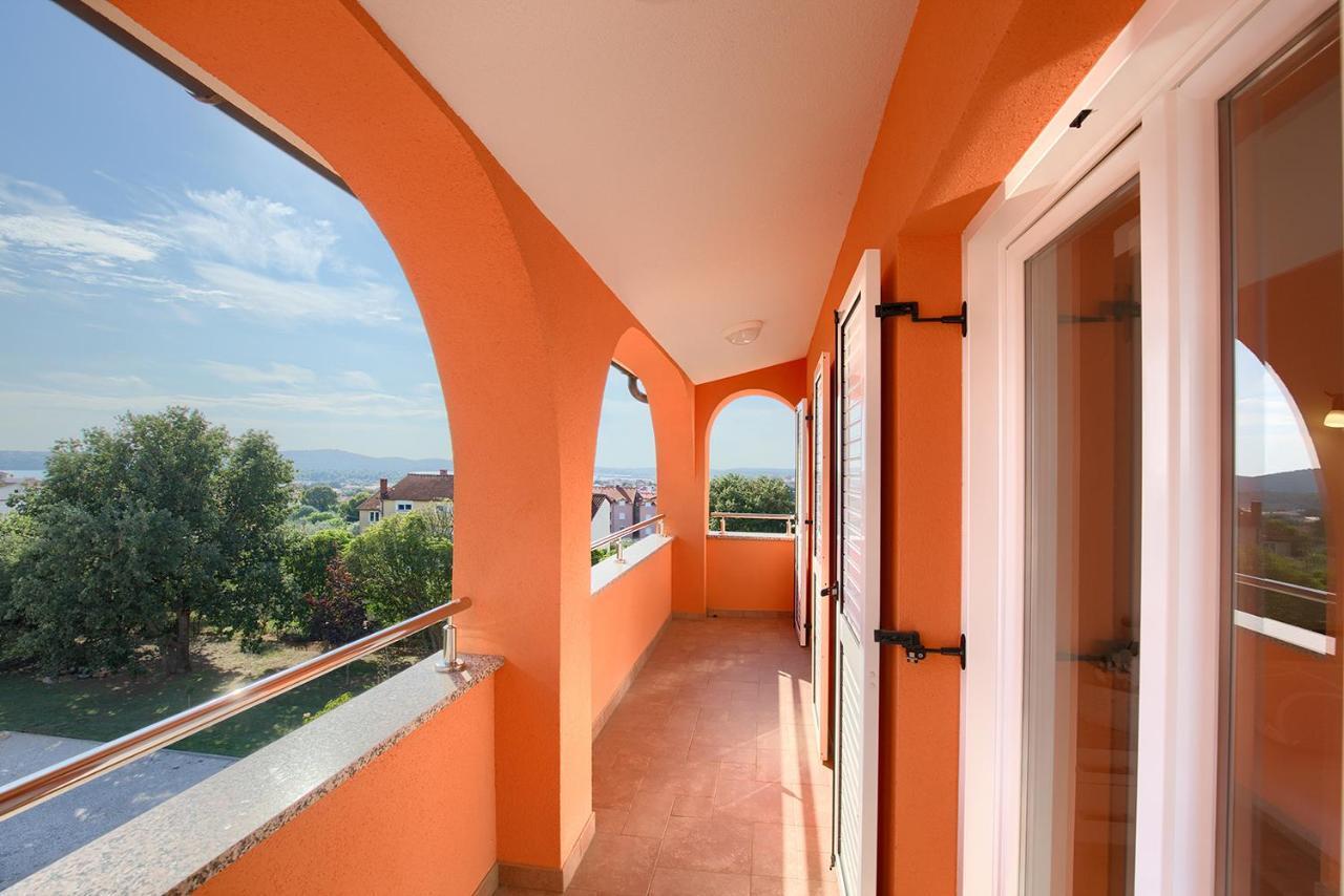Apartments Orange Медулин Экстерьер фото