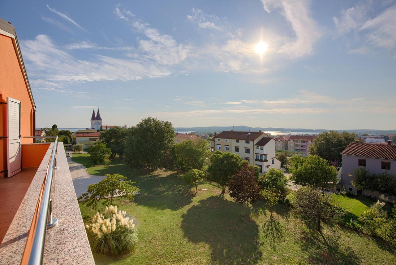 Apartments Orange Медулин Экстерьер фото