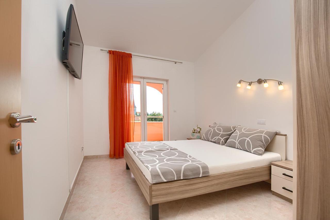 Apartments Orange Медулин Экстерьер фото