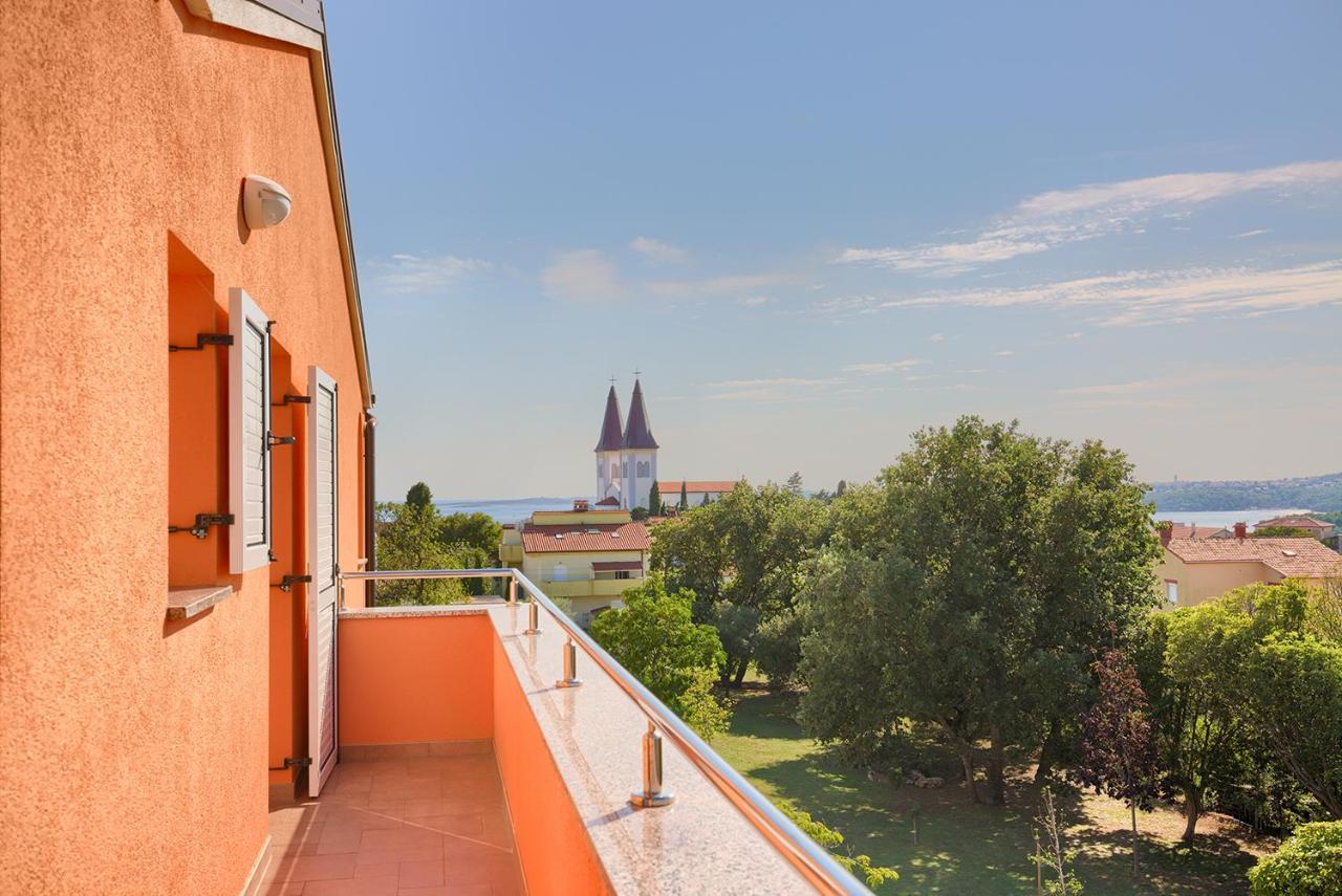 Apartments Orange Медулин Экстерьер фото